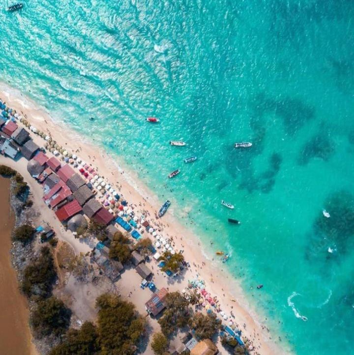 Хостел A Orilla Del Mar En Baru Картахена Экстерьер фото