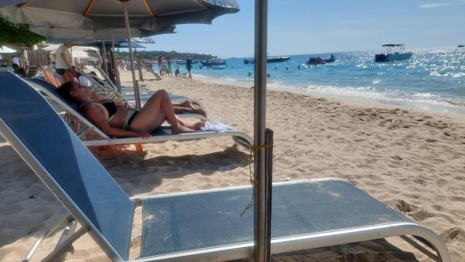Хостел A Orilla Del Mar En Baru Картахена Экстерьер фото